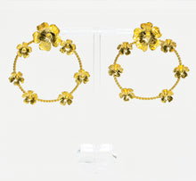 Load image into Gallery viewer, &quot;Dolores&quot; Earrings
