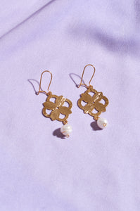 "I Love Pearls" Earrings