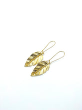 Load image into Gallery viewer, &quot;Tropical&quot; Leaf Earrings
